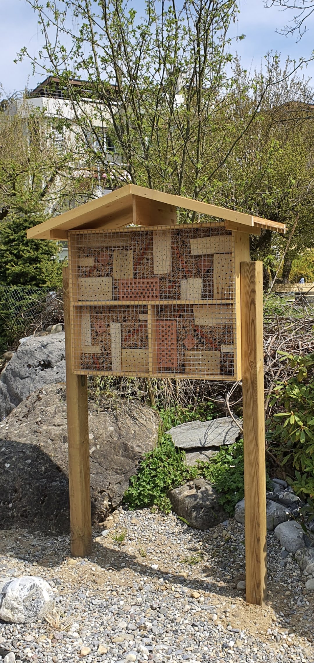 Bienenhotel Mega – Bild 3