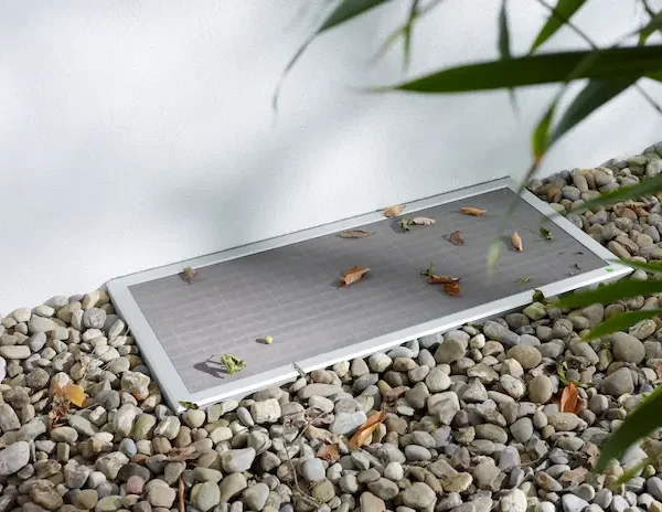 Mückenschutz Lichtschachtabdeckung mit stabilem Edelstahlgewebe gegen Insekten und Laub